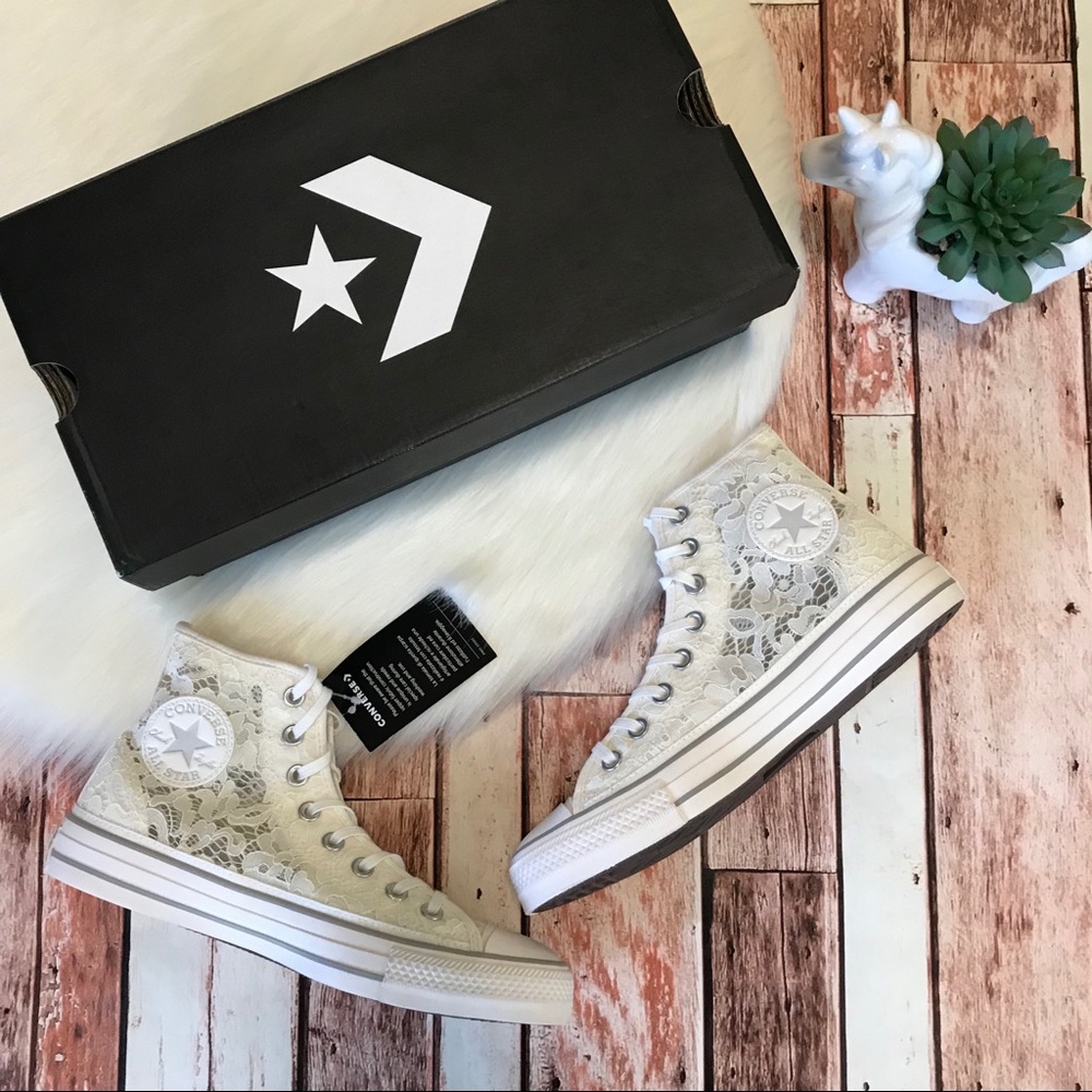 Converse Chuck Taylor Lace High Top Sneakers 8.5 - Picture 2 of 8